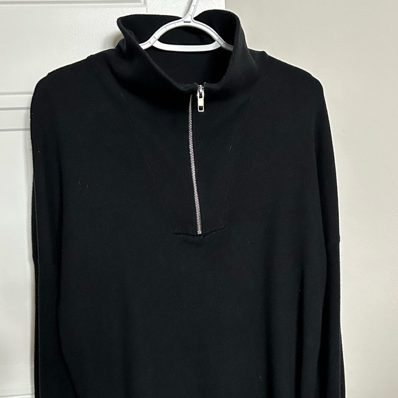 Abercrombie & Fitch Soft A&F Collection Black Quarter Zip Sweater - Picture 4 of 4